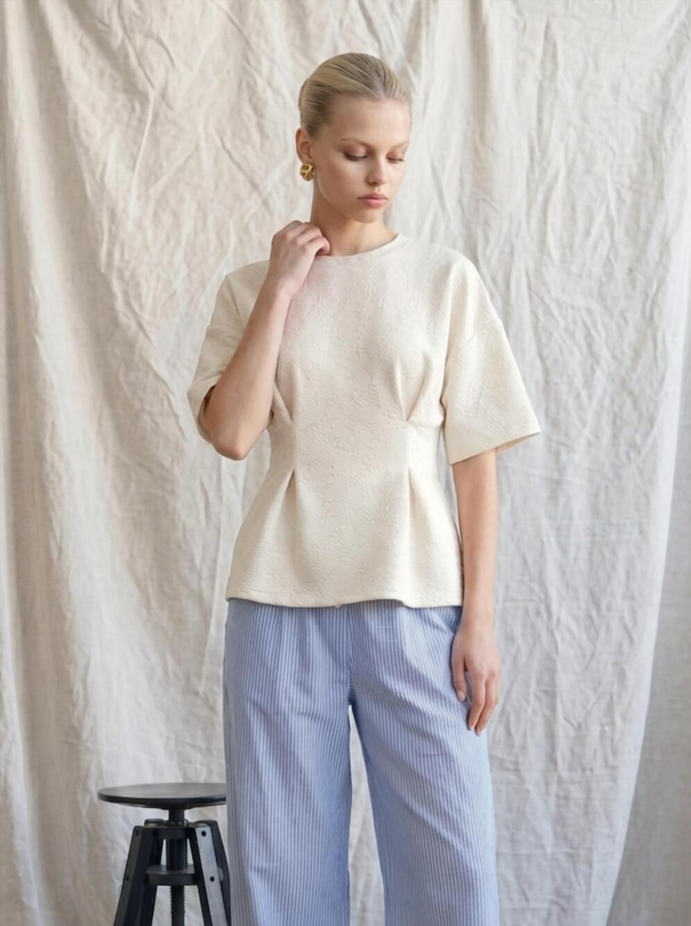 NEW HEYSON textured jacquard peplum blouse in cream